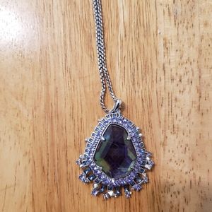 Kendra scott necklace